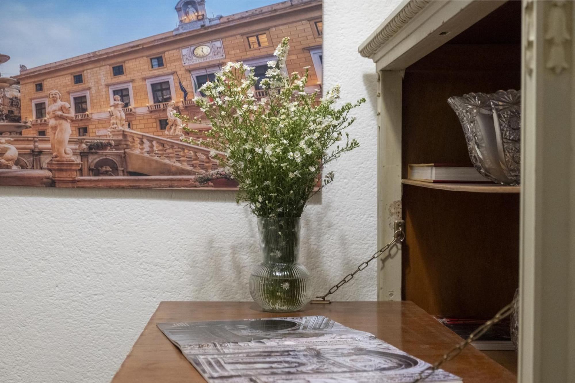 Le Case Di Frelli Palermo Bagian luar foto